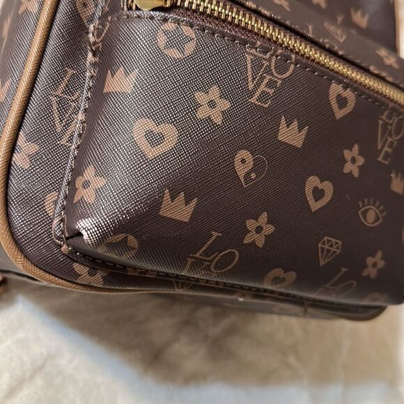 Claire’s Brown Tan LOVE Hearts Jewels Crowns Print Faux Leather Mini Backpack - Picture 12 of 16